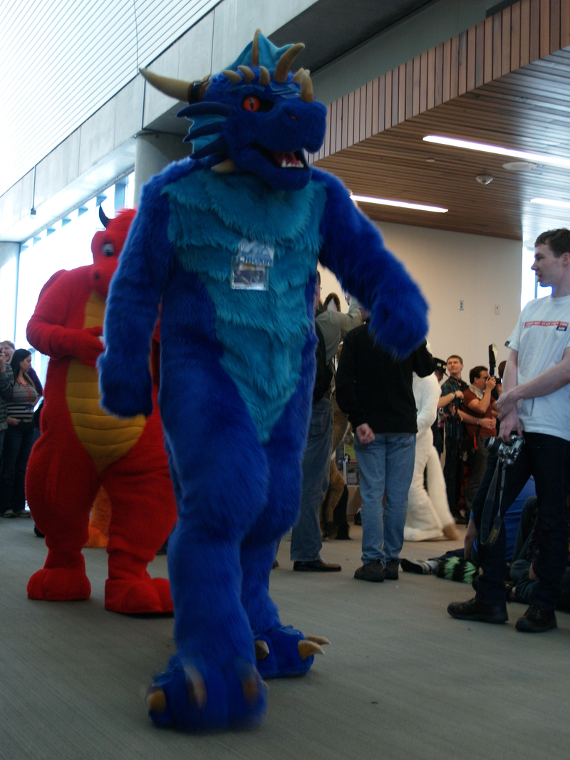 Illustration for article titled My Weekend At A Furry Convention